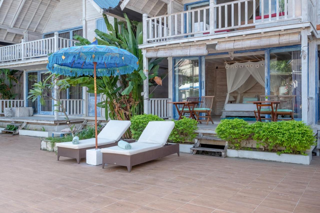 Seminyak Beach Hut Aparthotel Exterior photo